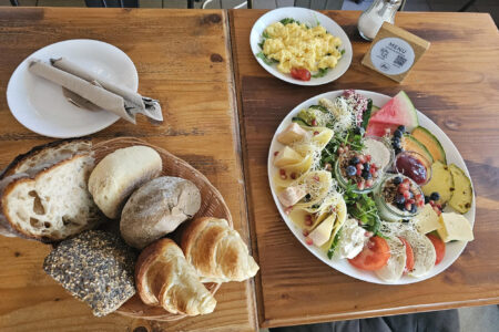 Restaurant Geschenk Gutschein Café Avi in 